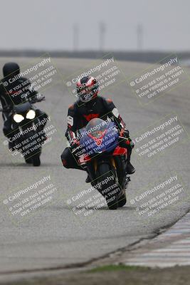 media/Nov-30-2025-TrackDaz (Sun) [[d8b22663df]]/C Group/Session 4 (Outside Grapevine)/